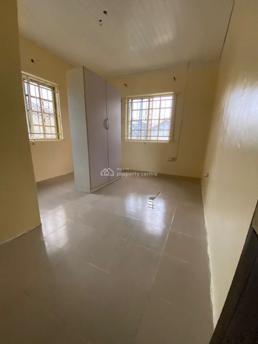 Sharp and Spacious Mini Flat in an Estate., Sangotedo, Sangotedo, Ajah, Lagos, Mini Flat (room and Parlour) for Rent