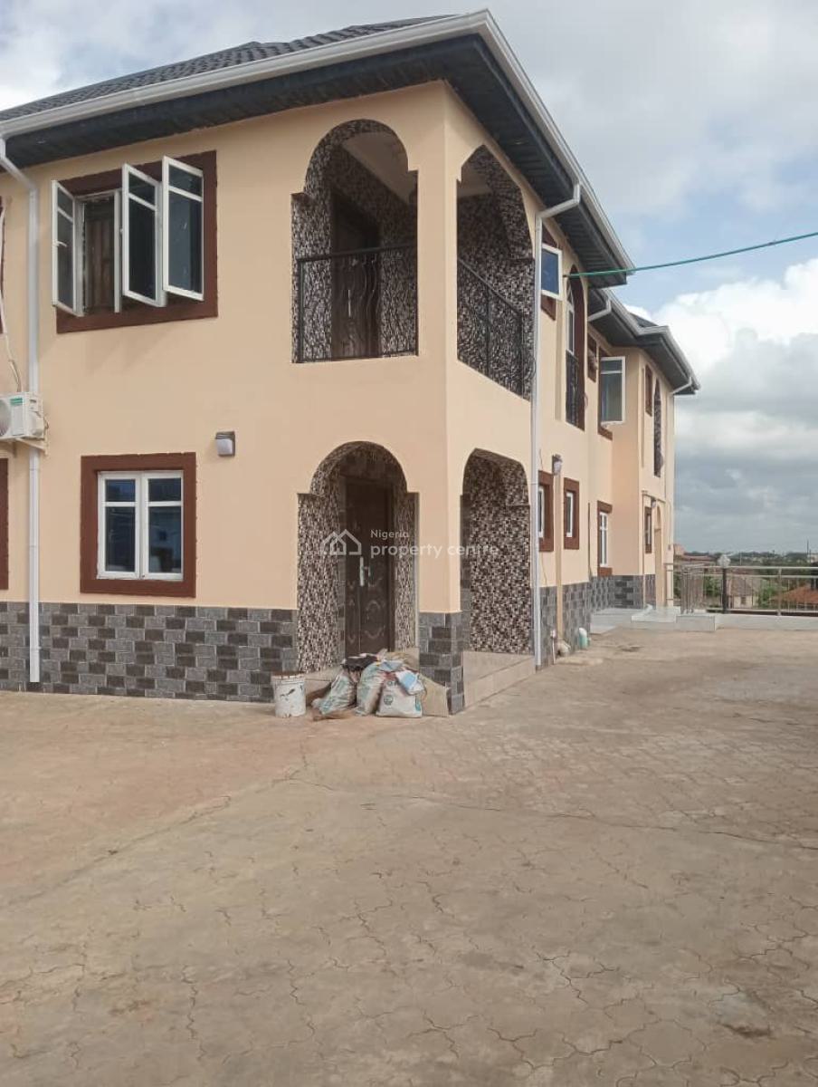 2 Bedroom Flat, Magboro, Ogun, Flat / Apartment for Rent