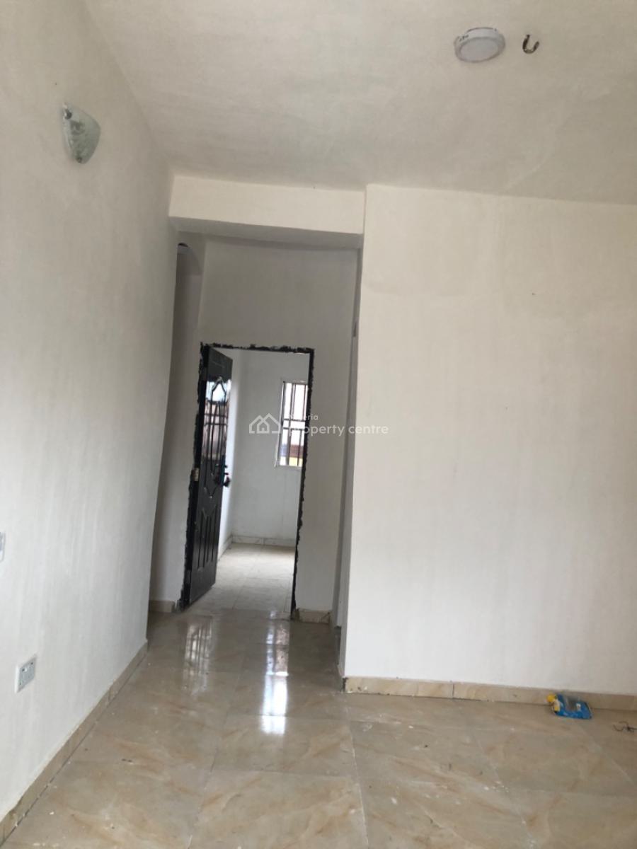 2 Bedroom Flat, Magboro, Ogun, Flat / Apartment for Rent