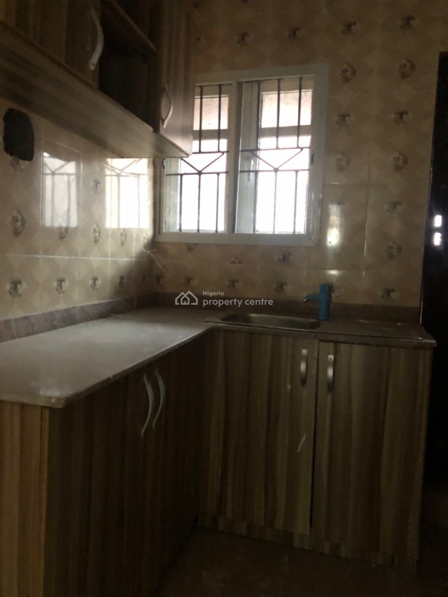 2 Bedroom Flat, Magboro, Ogun, Flat / Apartment for Rent