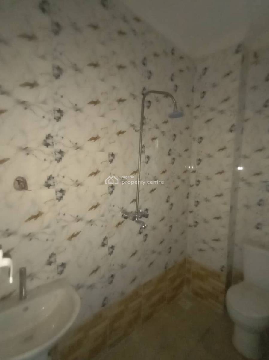 Lovely Mini Flat at Vintage Estate Makogi, Vintage Makogi, Magboro, Ogun, Mini Flat (room and Parlour) for Rent