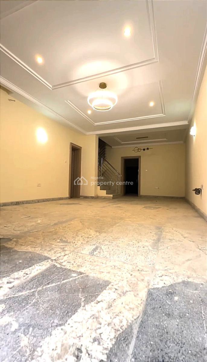 4 Bedrooms Terrace with Bq, Main, Guzape District, Abuja, Terraced Duplex for Sale