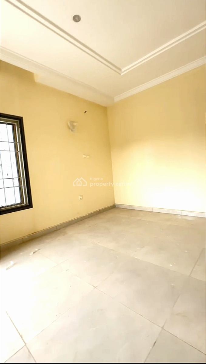 4 Bedrooms Terrace with Bq, Main, Guzape District, Abuja, Terraced Duplex for Sale