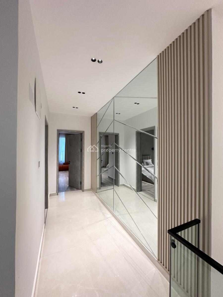 Luxury 4-bedroom Maisonette  with World-class Amenities, Ikoyi, Lagos, House for Sale