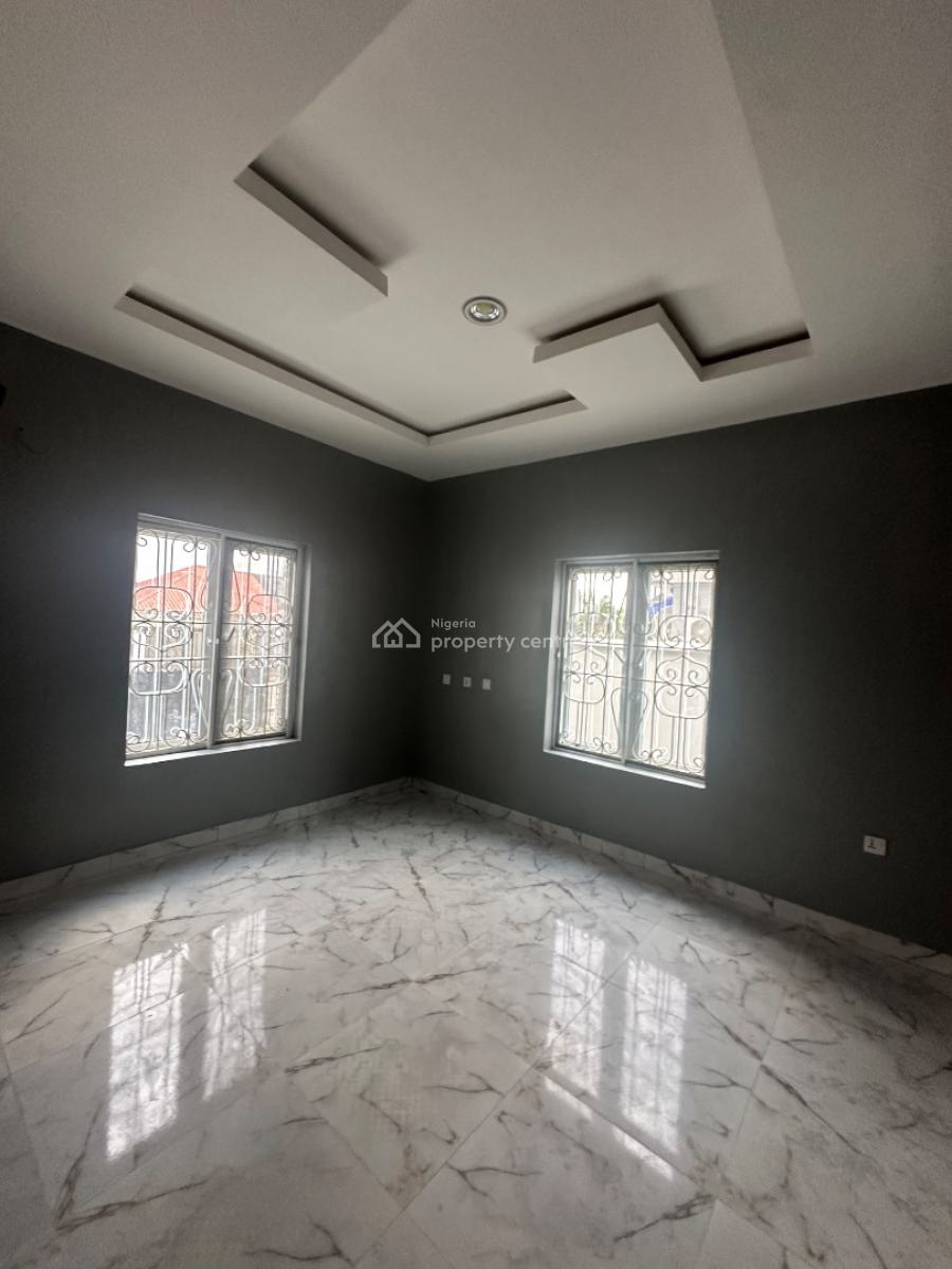 Excellent Spacious 3 Bedroom Bungalow Standalone with Bq, Standard Estate, Galadimawa, Abuja, Detached Bungalow for Rent