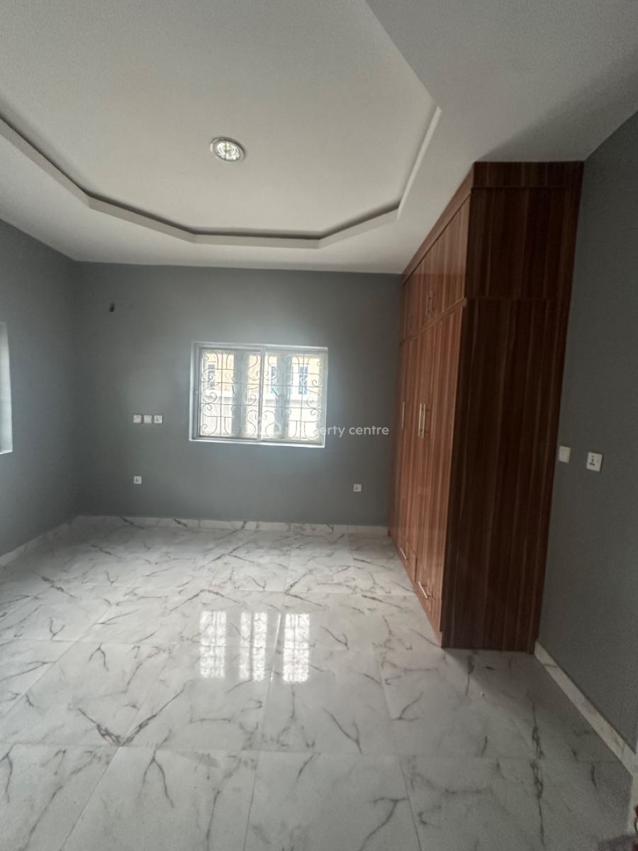 Excellent Spacious 3 Bedroom Bungalow Standalone with Bq, Standard Estate, Galadimawa, Abuja, Detached Bungalow for Rent
