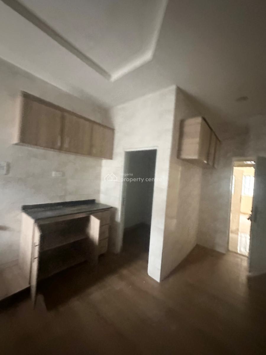 Excellent Spacious 3 Bedroom Bungalow Standalone with Bq, Standard Estate, Galadimawa, Abuja, Detached Bungalow for Rent