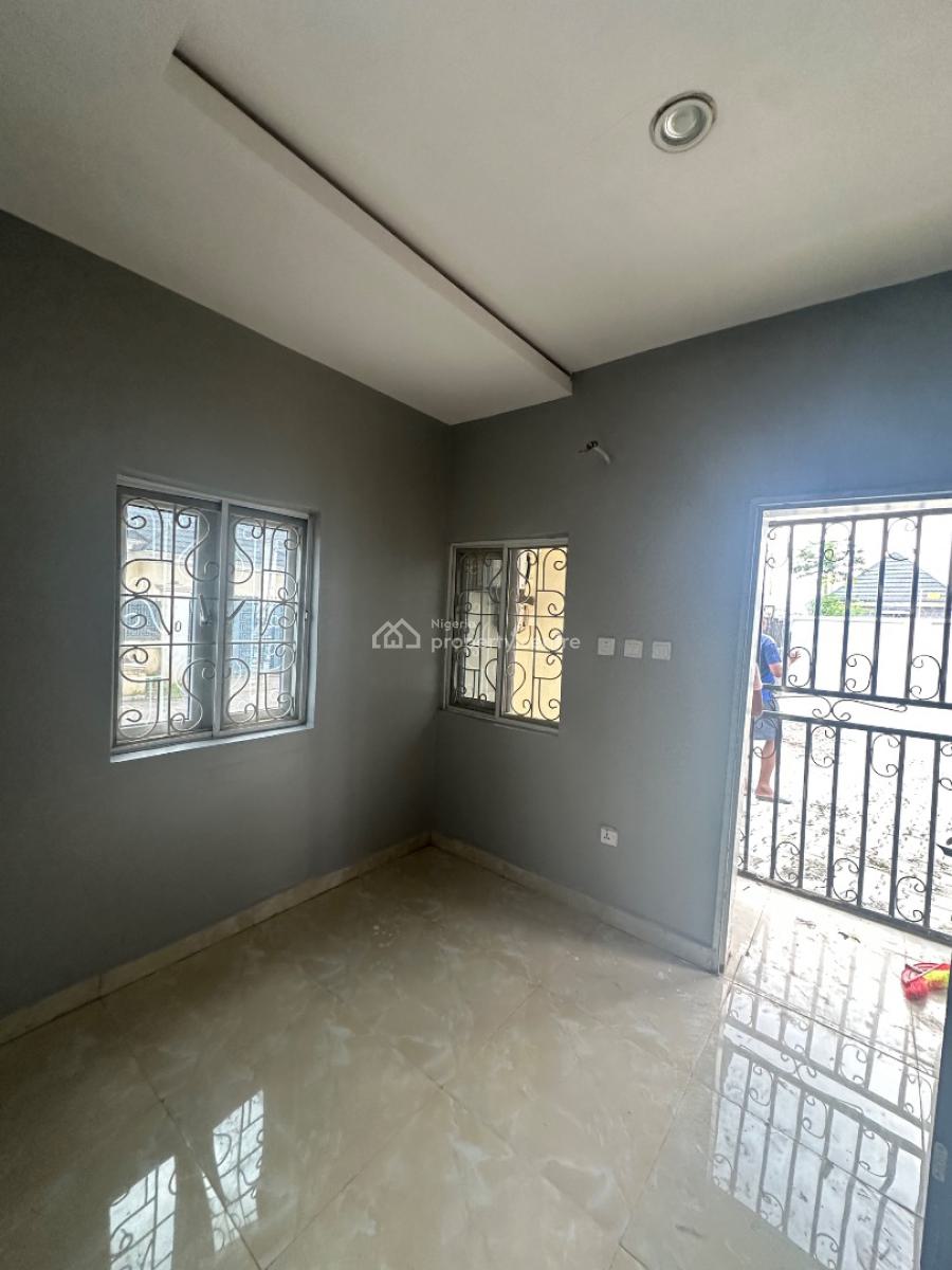 Excellent Spacious 3 Bedroom Bungalow Standalone with Bq, Standard Estate, Galadimawa, Abuja, Detached Bungalow for Rent