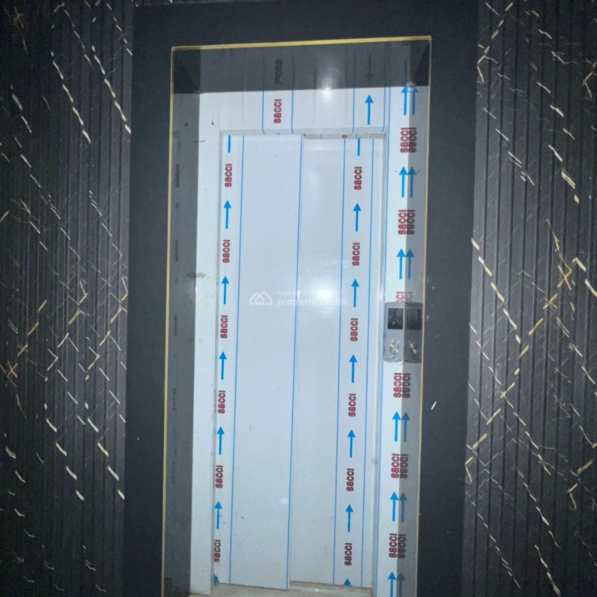 Luxury 2 Bedroom Apartment, Lekki, Lagos, Flat / Apartment for Sale