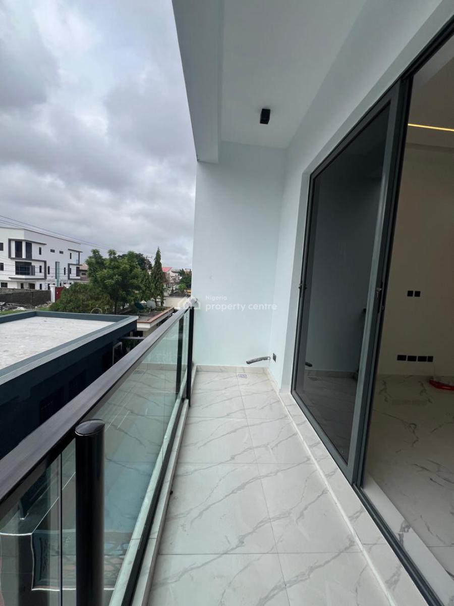Newly Built 3 Bedroom Apartments with Fitted Kitchen, En-suite Bedroom, Lekki Phase 1, Lekki, Lagos, Flat / Apartment for Rent