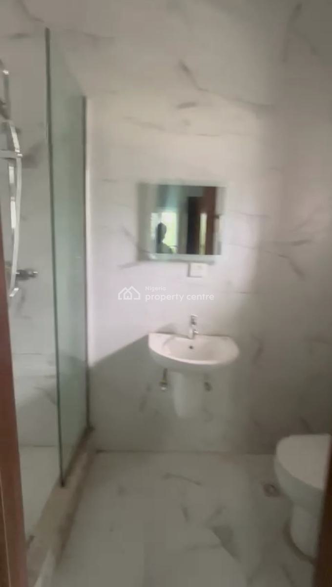 Luxurious 5 Bedroom Fully Detached House with Bq, Gra Phase 2, Magodo, Lagos, Detached Duplex for Sale