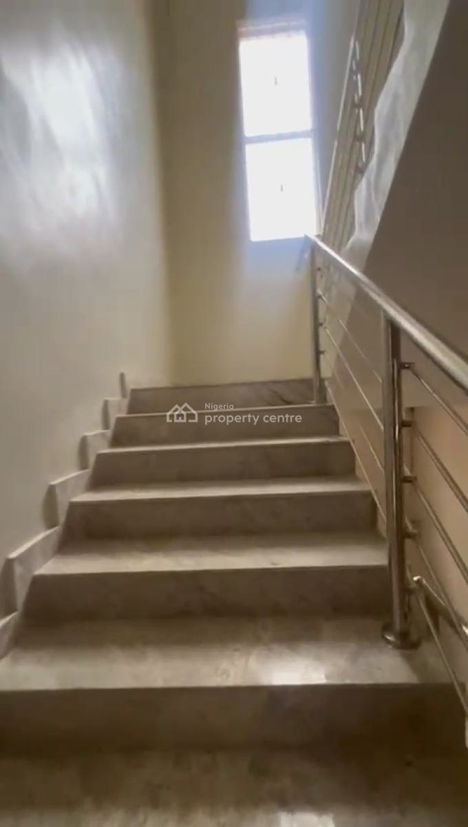 Luxurious 5 Bedroom Fully Detached House with Bq, Gra Phase 2, Magodo, Lagos, Detached Duplex for Sale