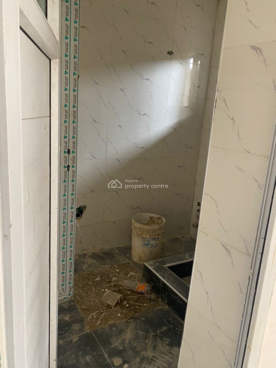Spacious Mini Flat at Lekki Phase 1, Off Admiralty Way Lekki Phase 1 Lekki Lagos, Lekki Phase 1, Lekki, Lagos, Mini Flat (room and Parlour) for Rent
