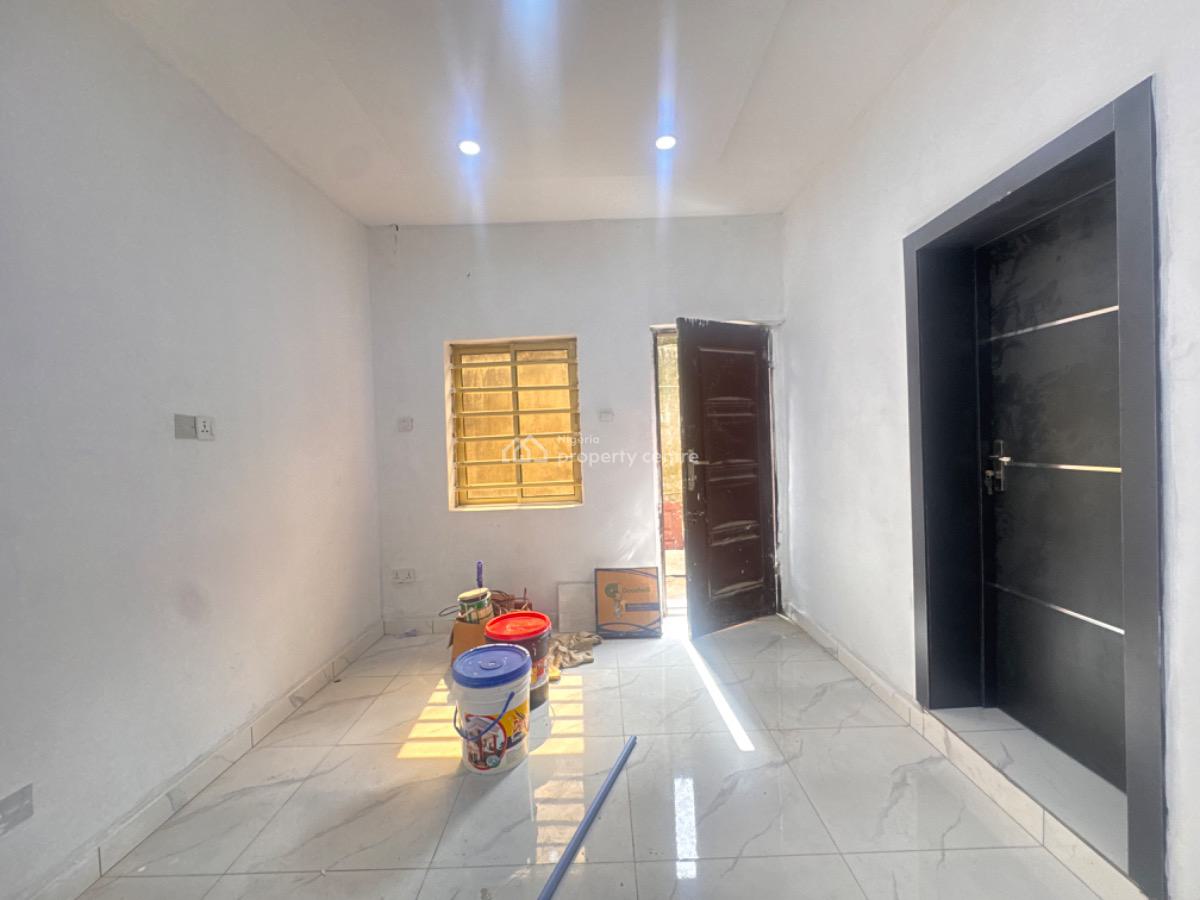 Newly Renovated Miniflat, Jinadu Street, Igbo Efon, Lekki, Lagos, Mini Flat (room and Parlour) for Rent
