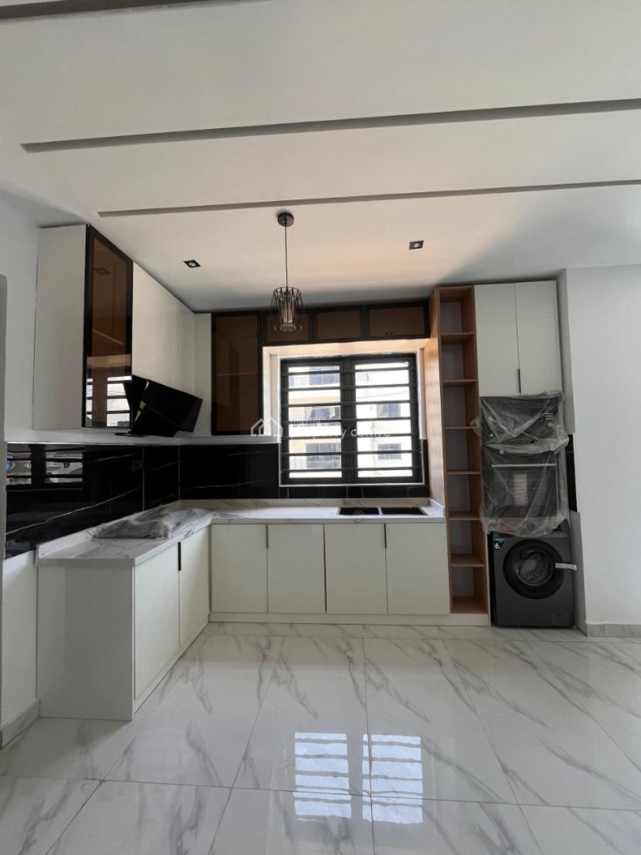 a 2 Bedroom Apartment, Ikate, Ikate, Lekki, Lagos, Flat / Apartment for Sale