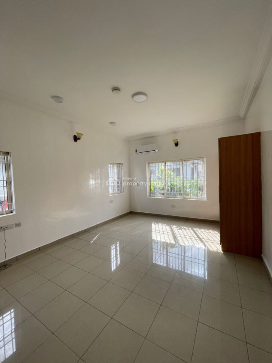 Luxury 3 Bedroom Apartment, Maryland, Lagos, Flat / Apartment for Rent