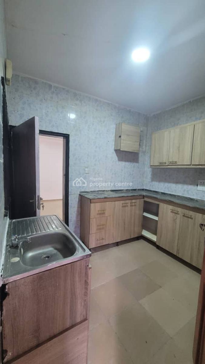 Luxurious Massive 2 Bedroom Flat, By Rita Lori Hotel, Garki, Abuja, Flat / Apartment for Rent