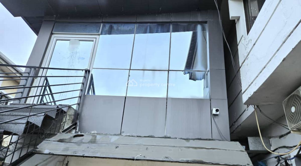 Massive Commercial Shop Space Available, Lekki Phase 1, Lekki, Lagos, Shop for Rent
