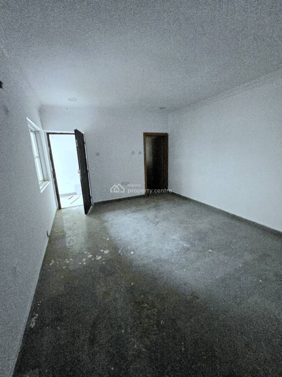 Massive Commercial Shop Space Available, Lekki Phase 1, Lekki, Lagos, Shop for Rent