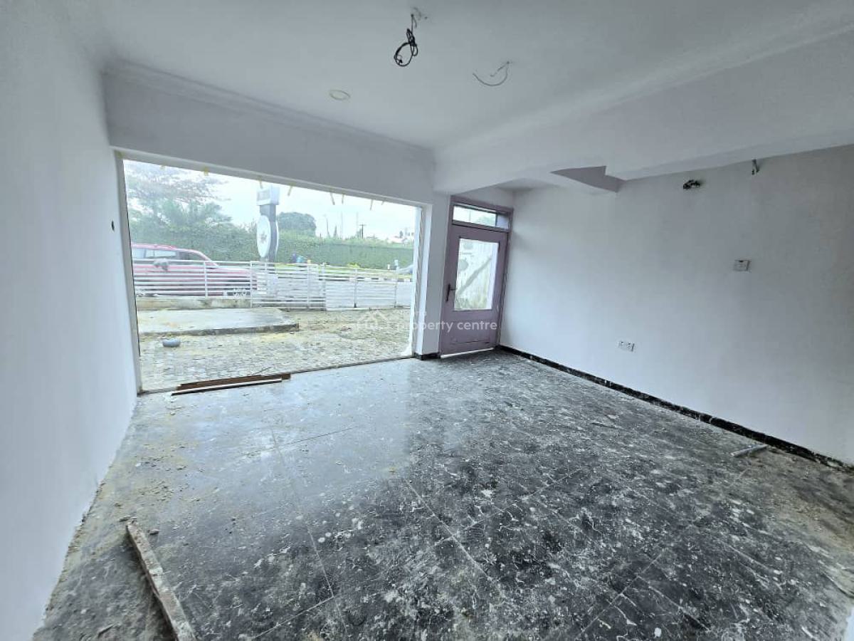 Massive Commercial Shop Space Available, Lekki Phase 1, Lekki, Lagos, Shop for Rent