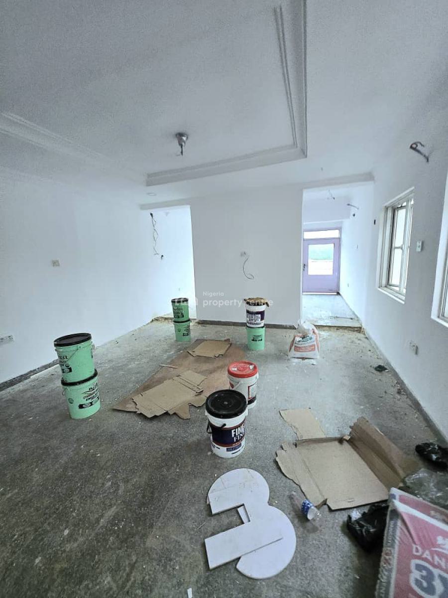 Massive Commercial Shop Space Available, Lekki Phase 1, Lekki, Lagos, Shop for Rent
