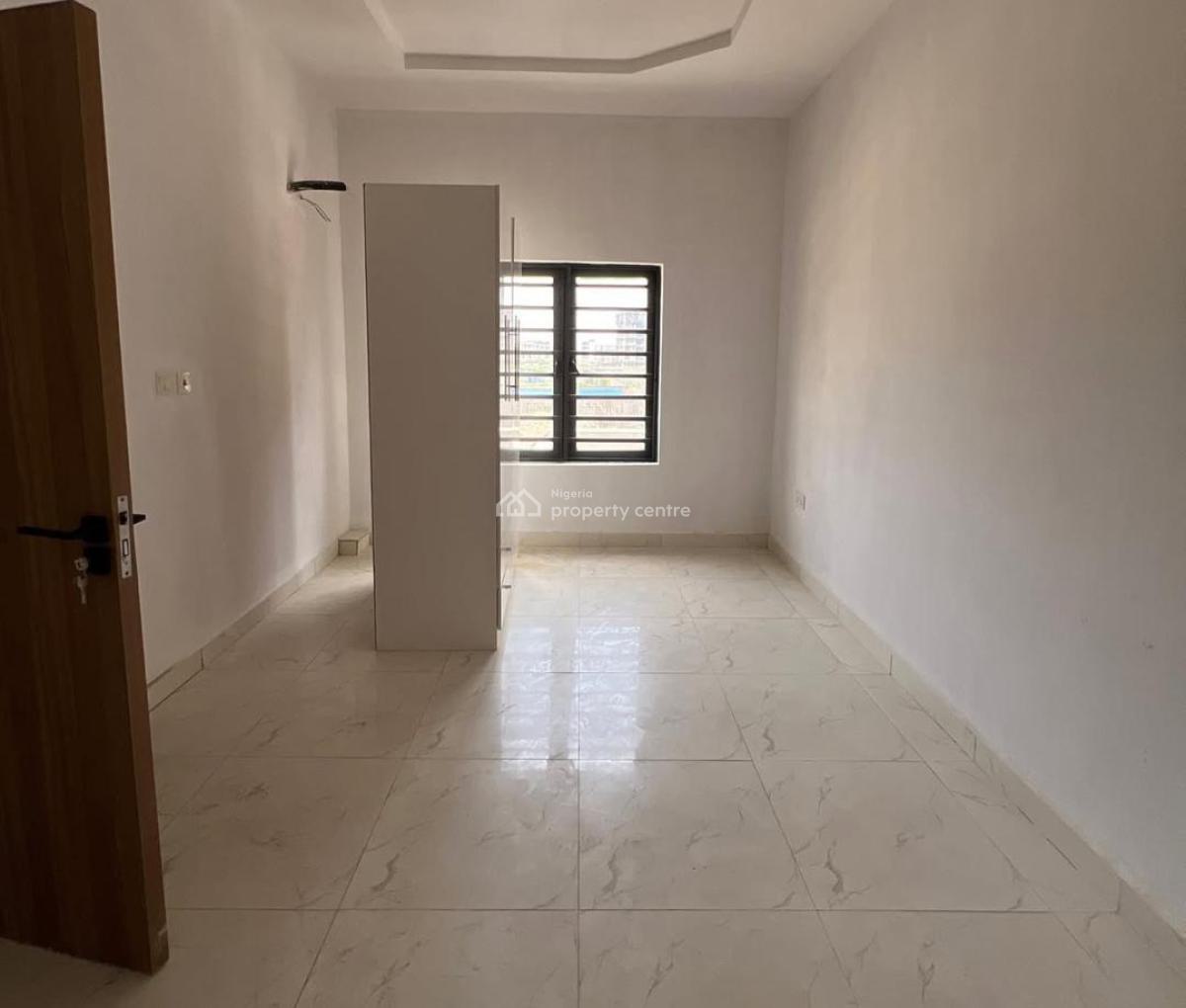 3 Bedroom Apartment with Bq, Lekki Phase 1, Lekki, Lagos, Flat / Apartment for Sale
