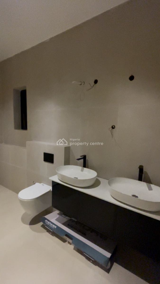 Spacious Luxury 2 Bedroom Apartment with Bq, Off Bisola Durosimi Etti, Lekki Phase 1, Lekki, Lagos, Flat / Apartment for Sale