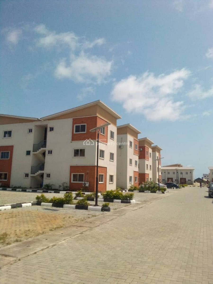 Luxurious 2 Bedroom Flat, Abraham Adesanya Estate, Ajah, Lagos, Terraced Duplex for Rent