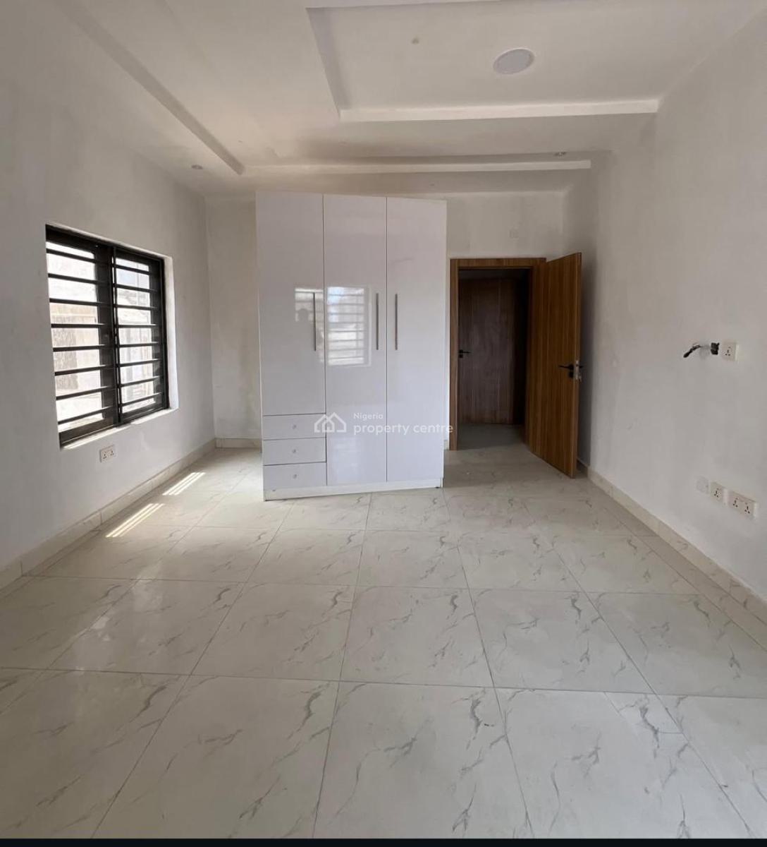 3 Bedroom Apartment with Bq, Lekki Phase 1, Lekki, Lagos, Flat / Apartment for Sale