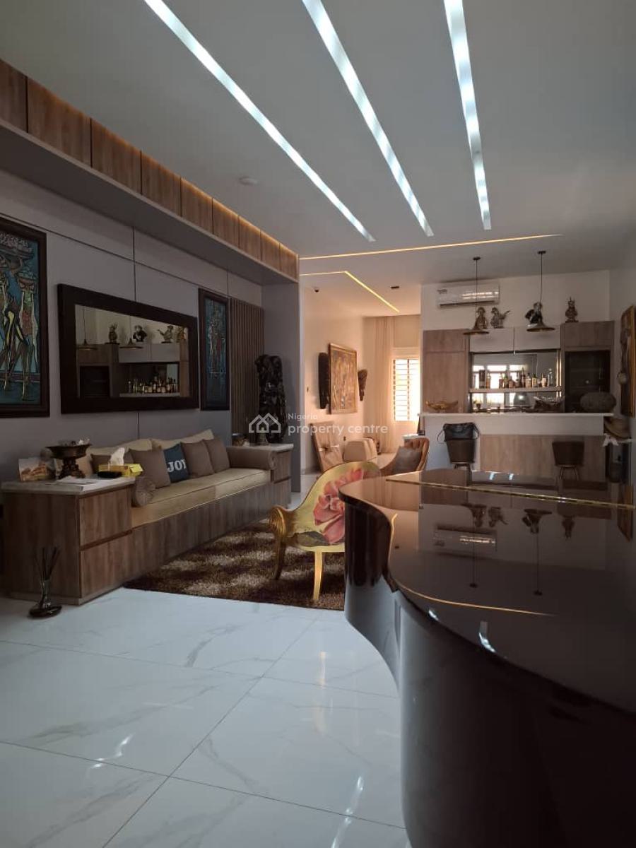 Completely Serviced and Furnished Seven Bedrooms Detached Duplex, Guzape District, Abuja, Detached Duplex for Sale