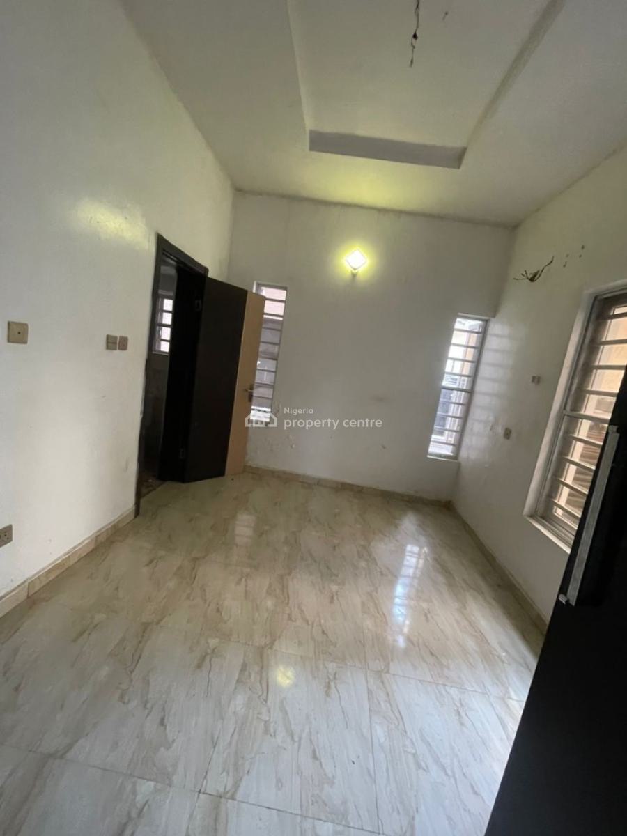 3 Single Rooms in a Shared Apartment, 2nd Toll Gate, Lekki, Lagos, Flat / Apartment for Rent