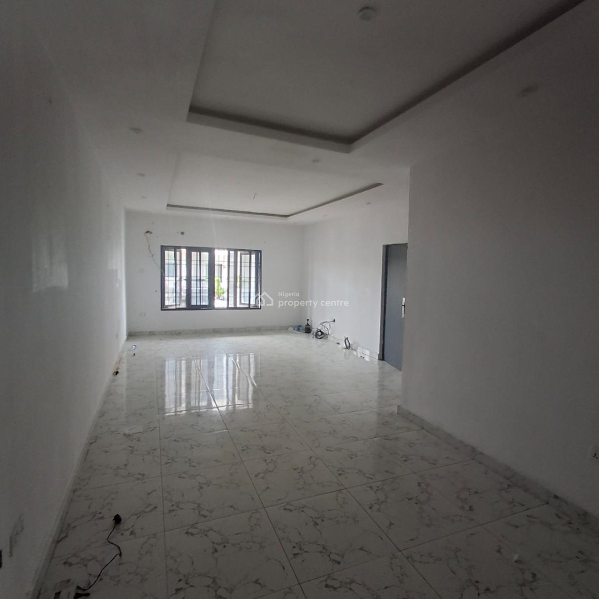 Three Bedroom Apartment, Lafiaji, Lekki, Lagos, Flat / Apartment for Rent