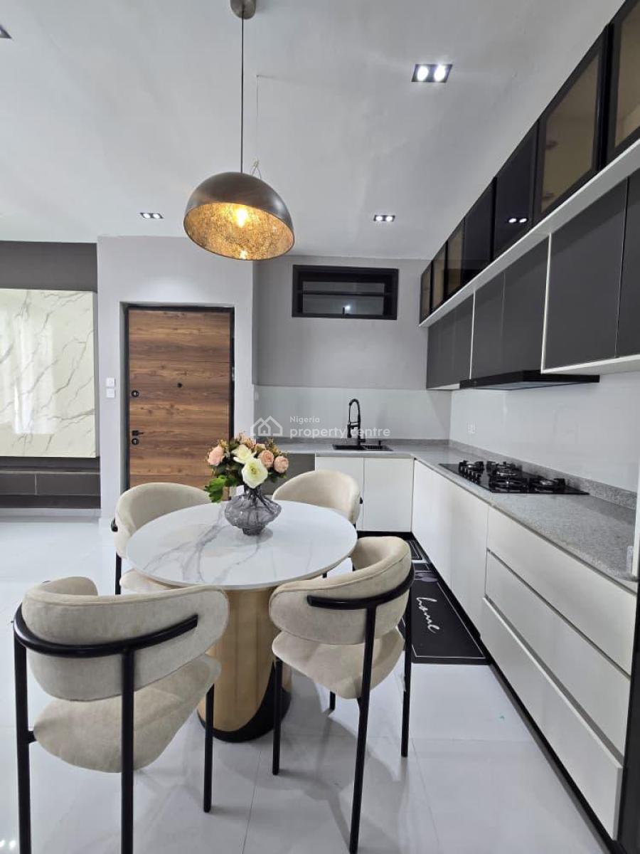 Modern 2-bedroom Apartments with Premium Amenities, Ologolo, Lekki, Lagos, Block of Flats for Sale