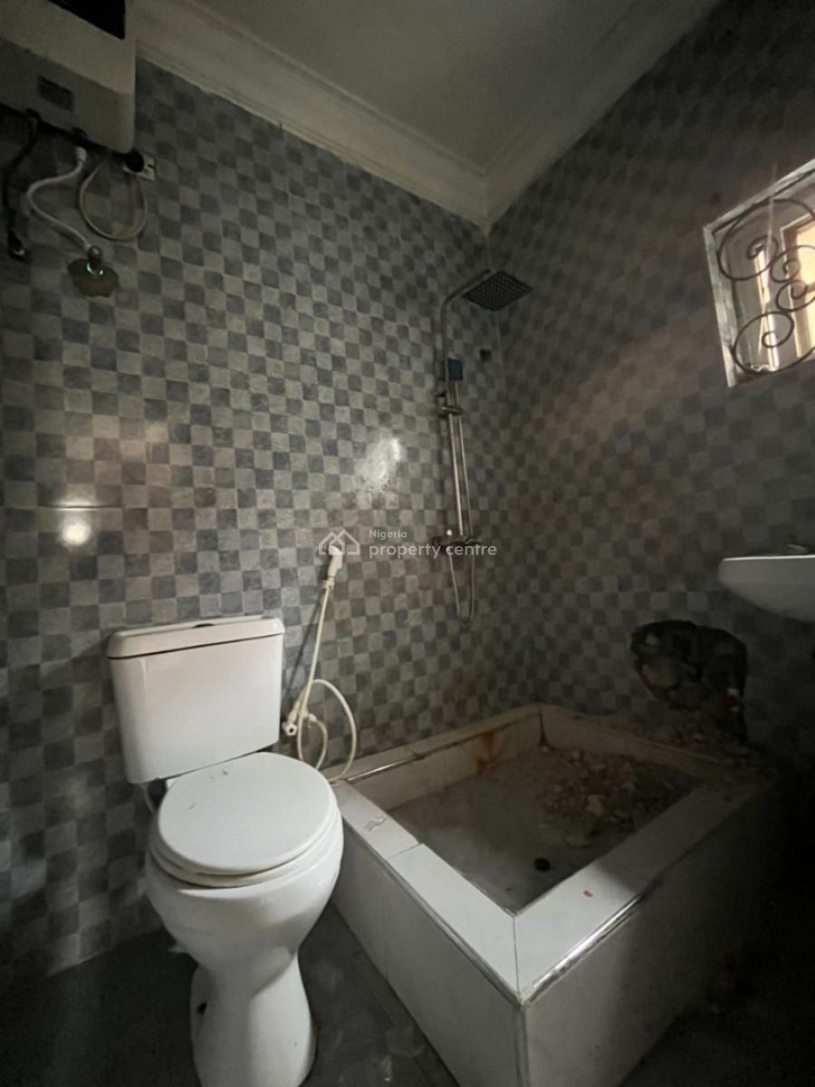 2 Bedroom Apartment Available, Lekki Scheme 2 Resettlement, Ilaje, Ondo, Flat / Apartment for Rent