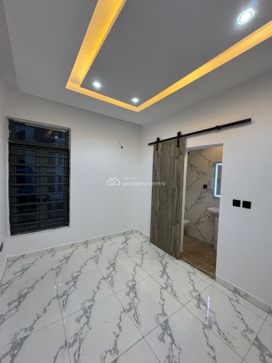2 Bedroom Super Luxury Apartment, 2nd Toll Gate, Lekki, Lagos, Flat / Apartment for Sale