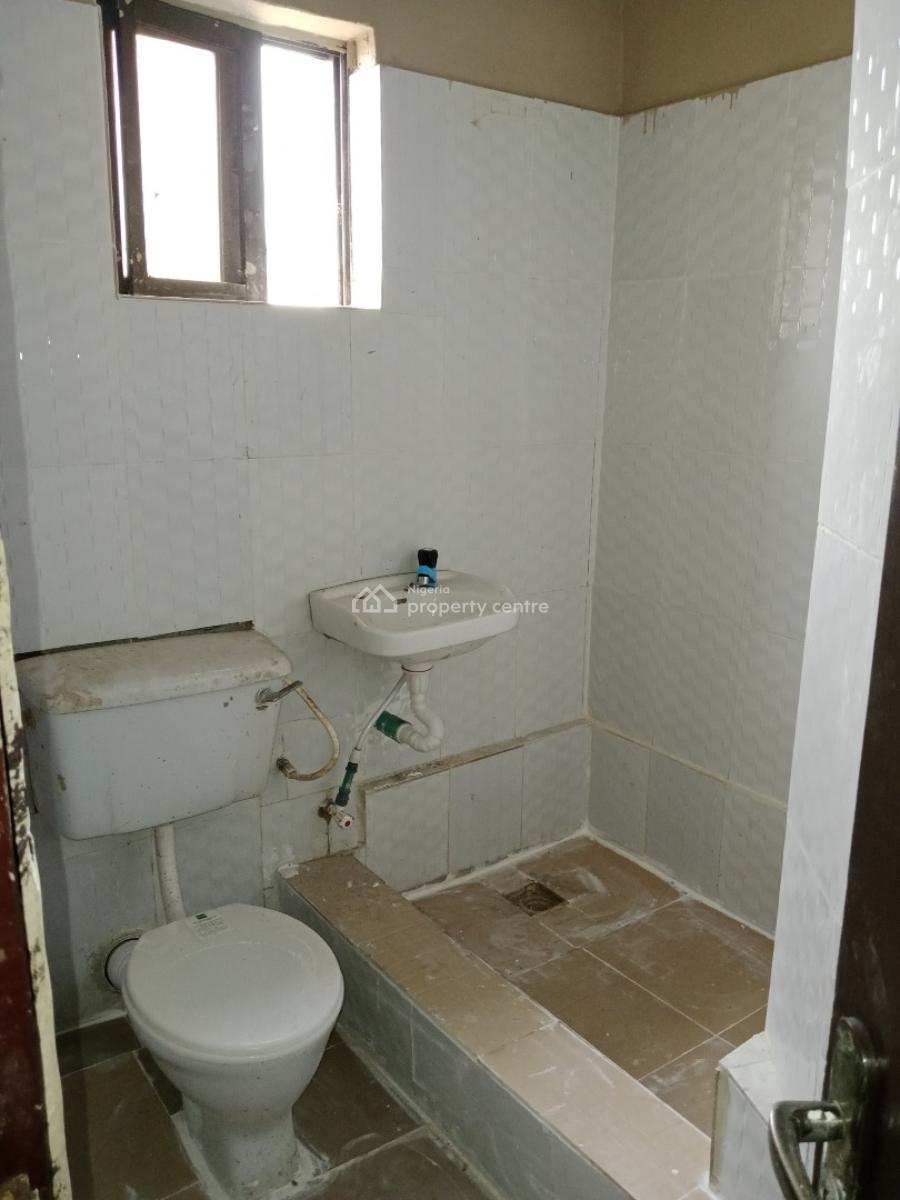 Newly Renovated 3 Bedroom Penthouse, Oke Ira, Ogba, Ikeja, Lagos, Flat / Apartment for Rent