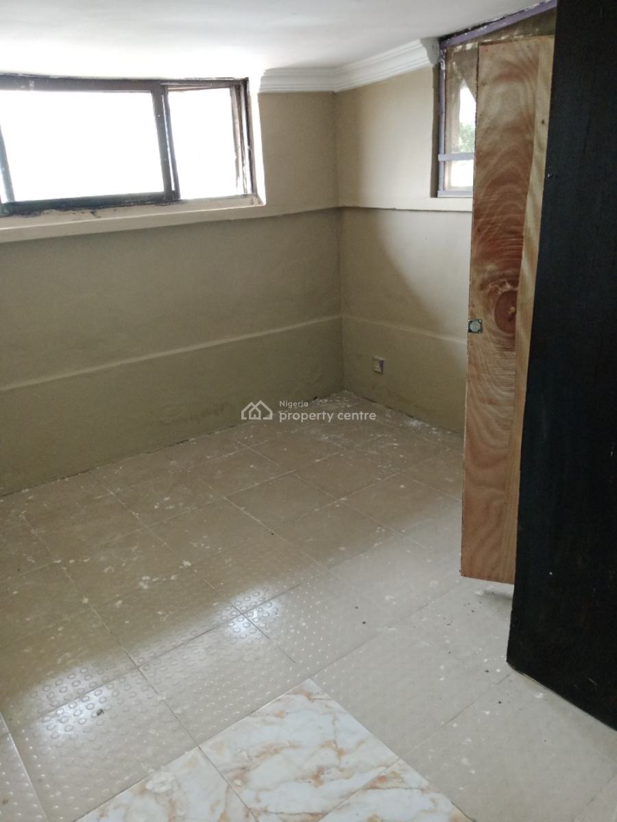 Newly Renovated 3 Bedroom Penthouse, Oke Ira, Ogba, Ikeja, Lagos, Flat / Apartment for Rent