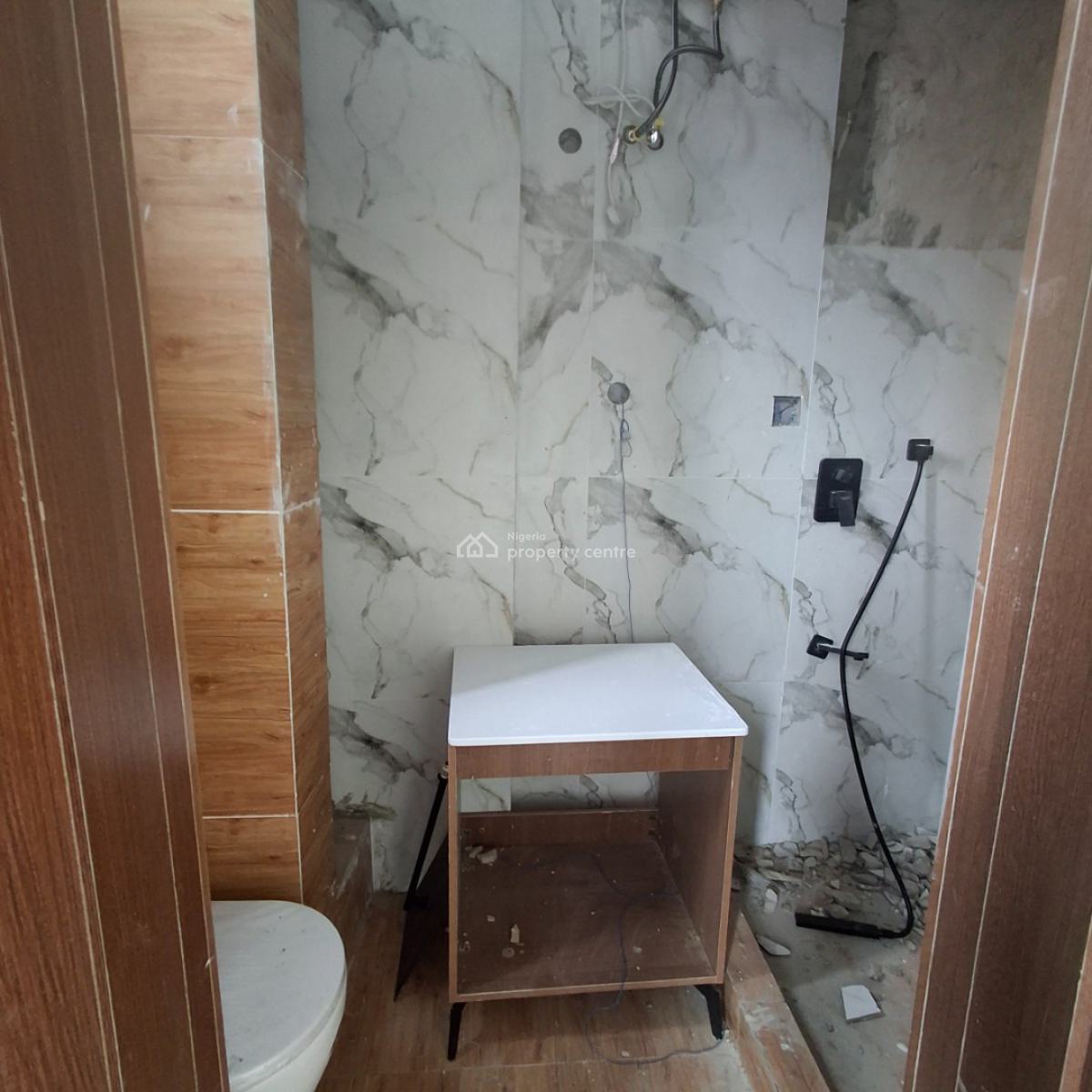 Mini Flat, Lafiaji, Lekki, Lagos, Mini Flat (room and Parlour) for Sale