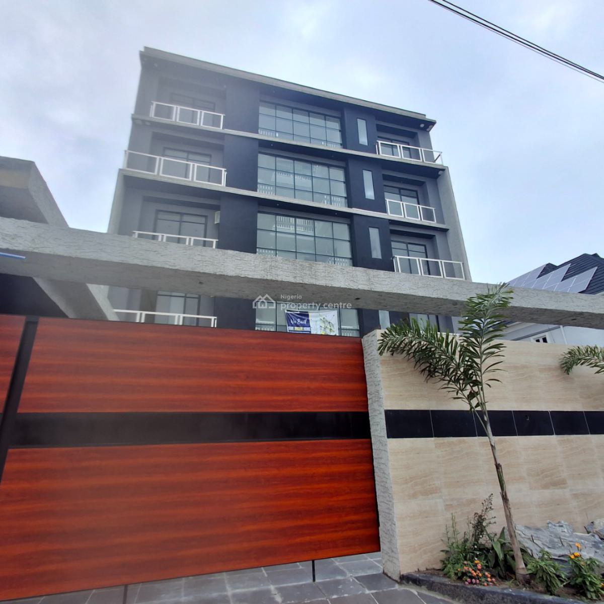 Two Bedroom Apartment, Lafiaji, Lekki, Lagos, Flat / Apartment for Sale