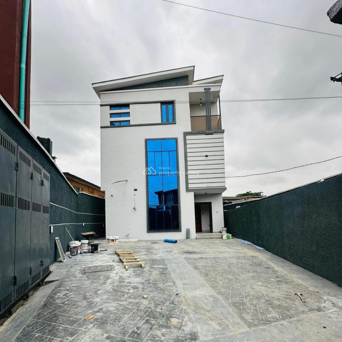 Lovely 4 Bedroom Detached Duplex, Gbagada, Lagos, Detached Duplex for Sale