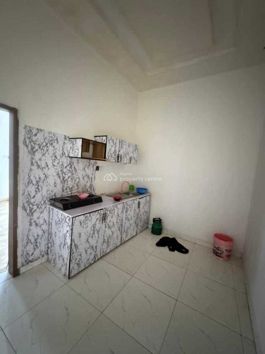 Very Big Master Bedroom with Open Plan Kitchen, Orchid, Lekki, Lagos, Self Contain (single Rooms) for Rent