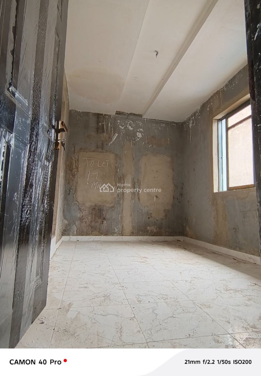 Portable 2 Bedroom Flat in a Central Environment, Oyebajo, Fadeyi, Shomolu, Lagos, Flat / Apartment for Rent