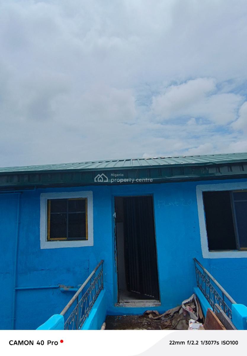 Portable 2 Bedroom Flat in a Central Environment, Oyebajo, Fadeyi, Shomolu, Lagos, Flat / Apartment for Rent