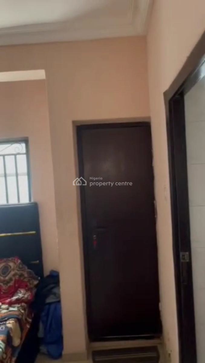 Very Decent and Spacious Upstairs Room Self Contain Apartment, Abule Oja, Yaba, Lagos, Self Contain (single Rooms) for Rent