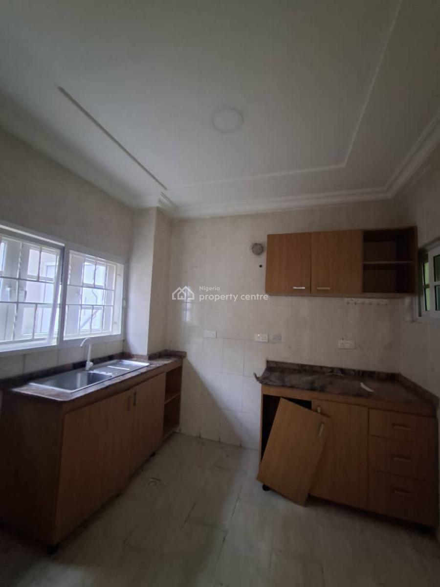 Standard 2 Bedroom Apartment, Guzape District, Abuja, Flat / Apartment for Rent