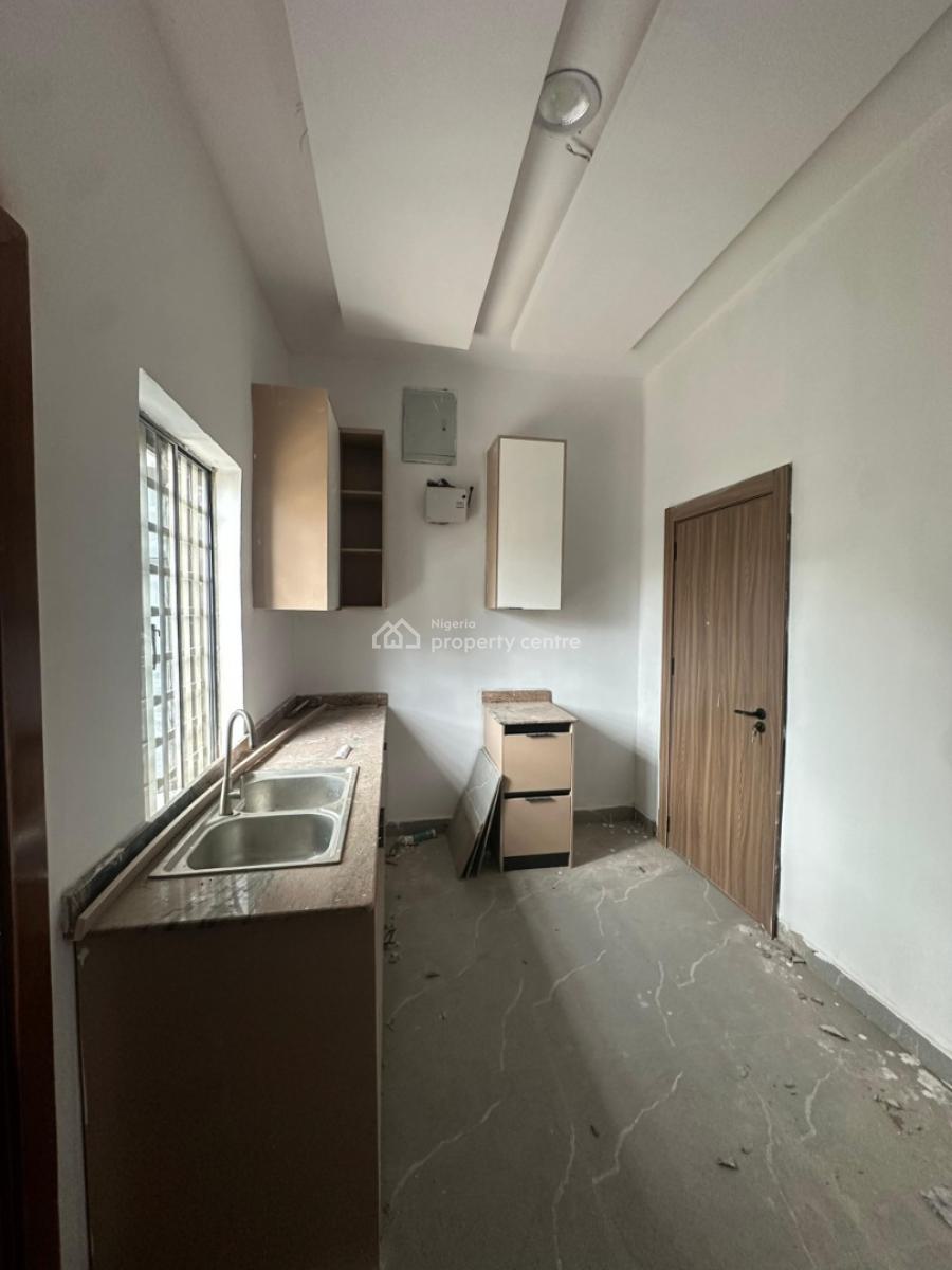 Brand New Luxury 2 Bedroom Terraced House, Opposite Osapa, Behind Dominos Pizza, Ologolo, Lekki, Lagos, Terraced Duplex for Rent