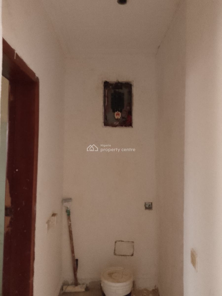 a Spacious Self Contain, New Road, Lekki, Lagos, Self Contain (single Rooms) for Rent