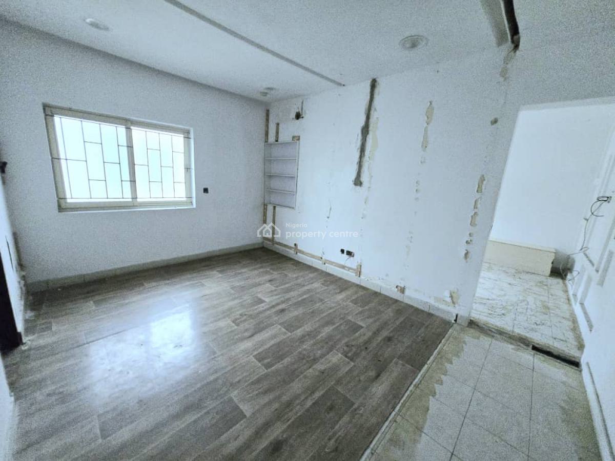 Commercial 4 Bedroom Semi-detached Duplex, Lekki Phase 1, Lekki, Lagos, Office Space for Rent