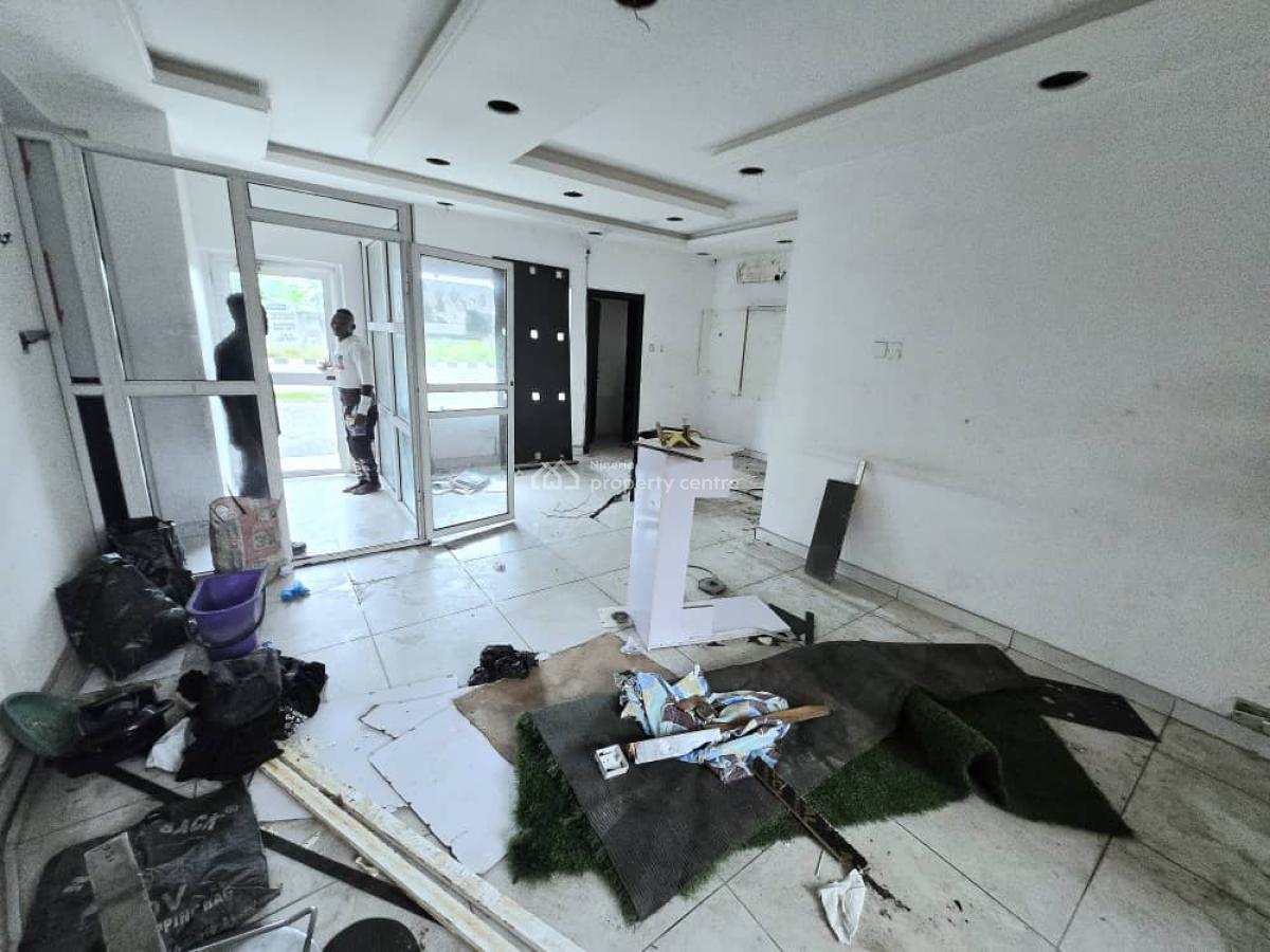 Commercial 4 Bedroom Semi-detached Duplex, Lekki Phase 1, Lekki, Lagos, Office Space for Rent