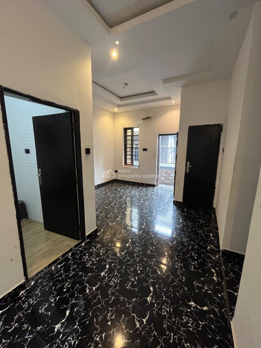 Two Bedroom Flat, Peace Land Estate, Ogombo, Ajah, Lagos, Flat / Apartment for Rent